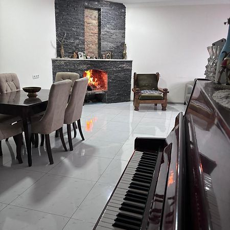 Friendly House Hotel Akhaltsikhe  Exterior photo